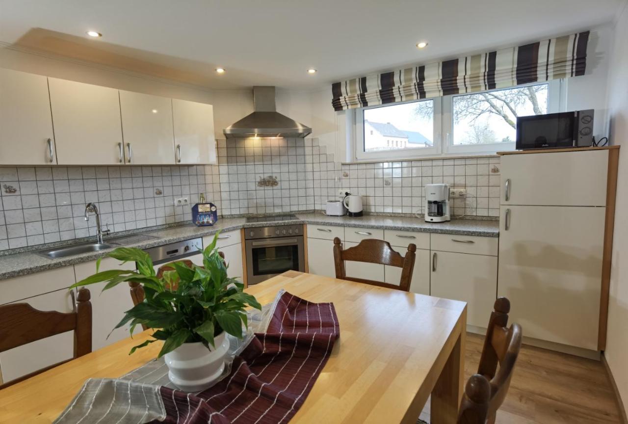 Ferienwohnung Hockertz Habscheid Ngoại thất bức ảnh